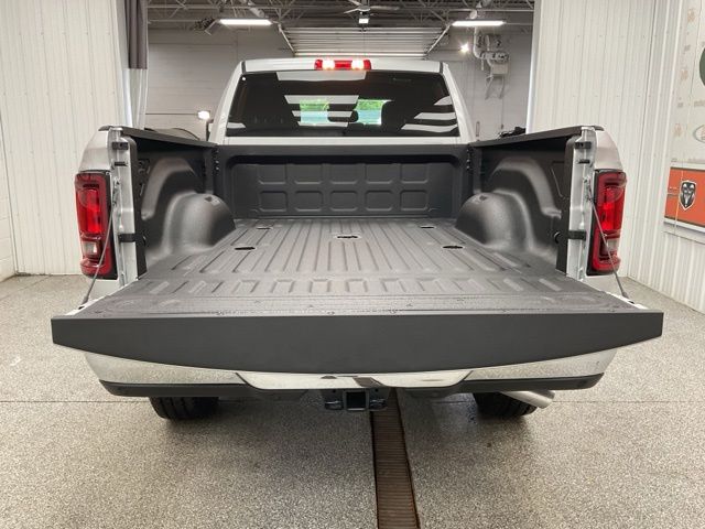 2026 Ram 2500 Big Horn 4x4 Crew Cab 6'4" Box - Image 6