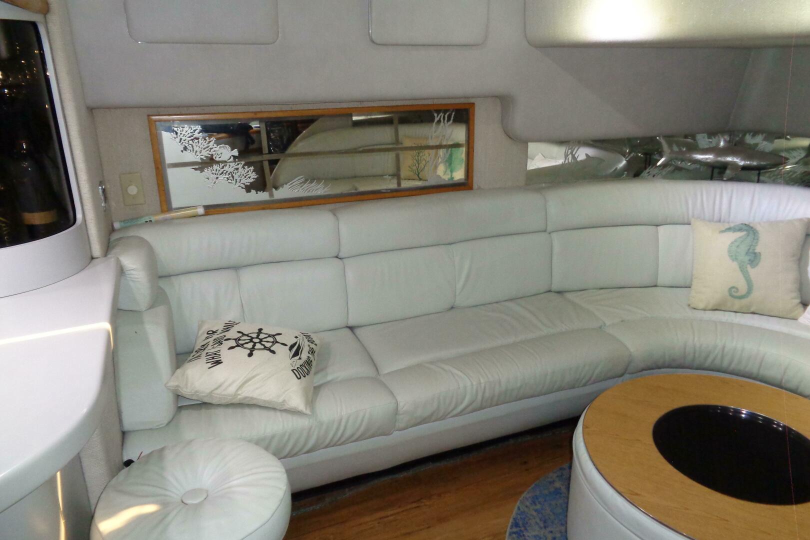 1991 Sea Ray 480 Sundancer - Image 53