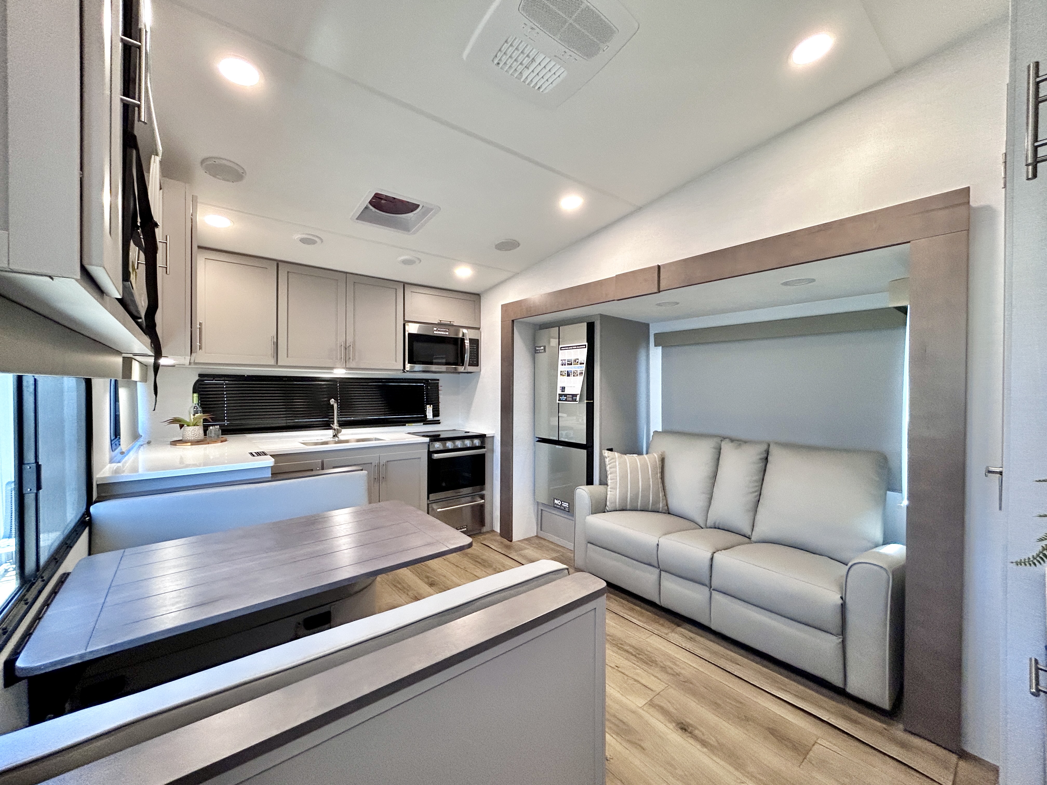 2026 Alliance AVENUE ALL-ACCESS 23ML - Image 11