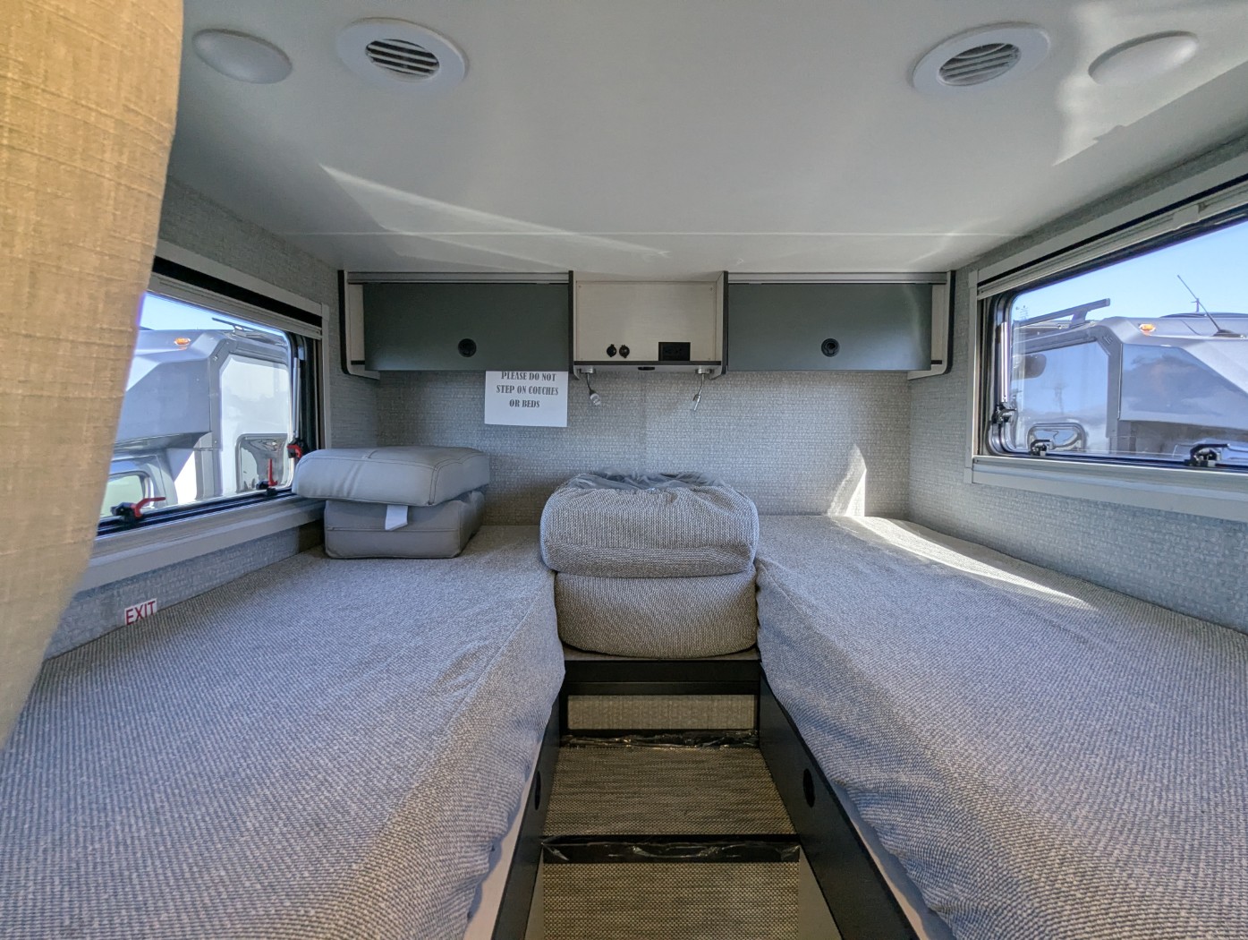 2026 Winnebago EKKO Sprinter 23B AWD - ATH Edition - Image 29