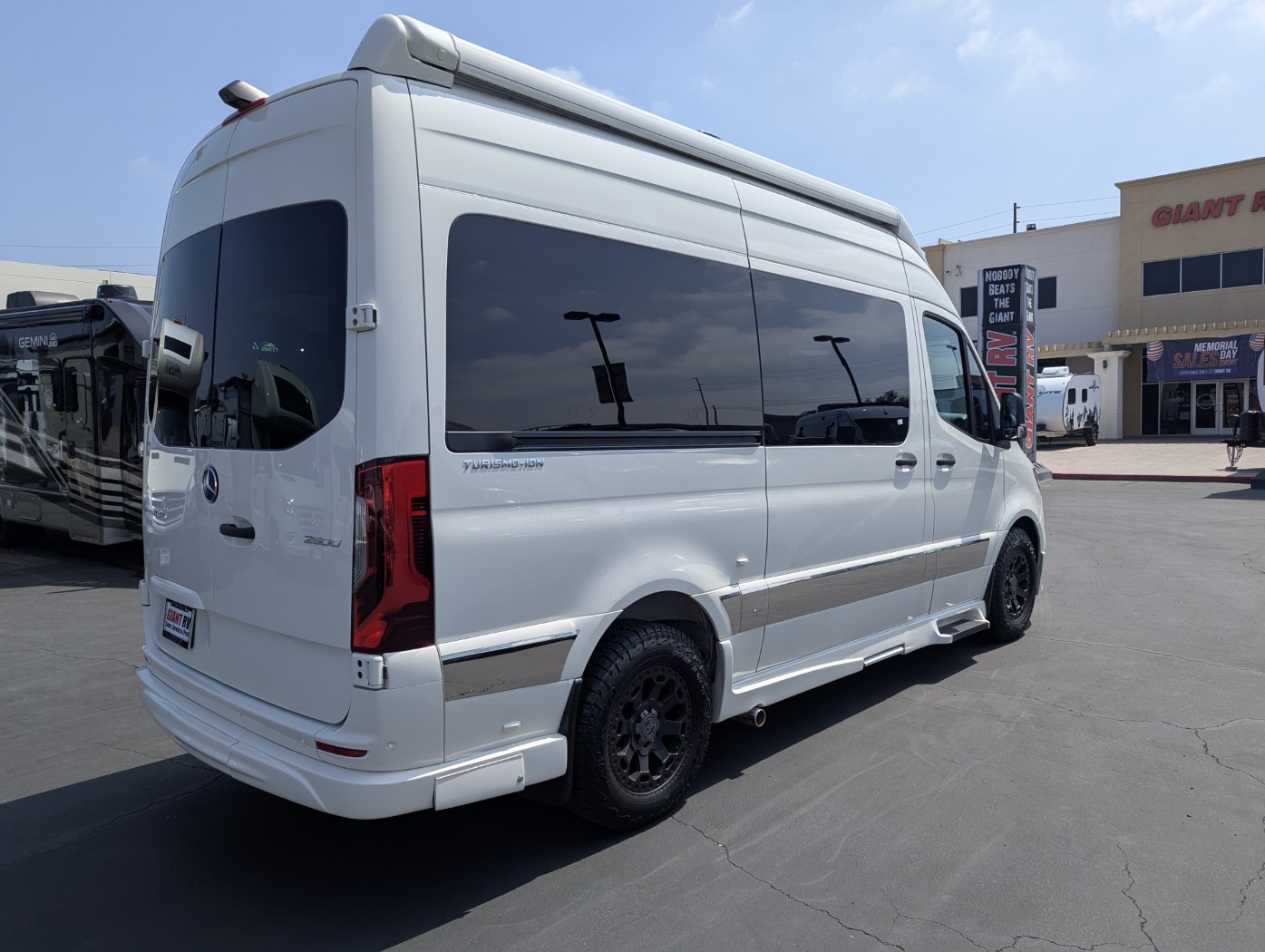 2024 Grech RV TURISMO-ion Twin - Image 6