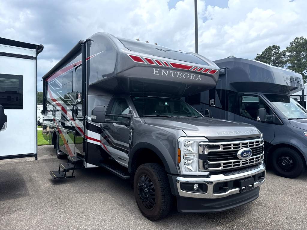 2027 ENTEGRA COACH ESTEEM XL 32U - Image 1