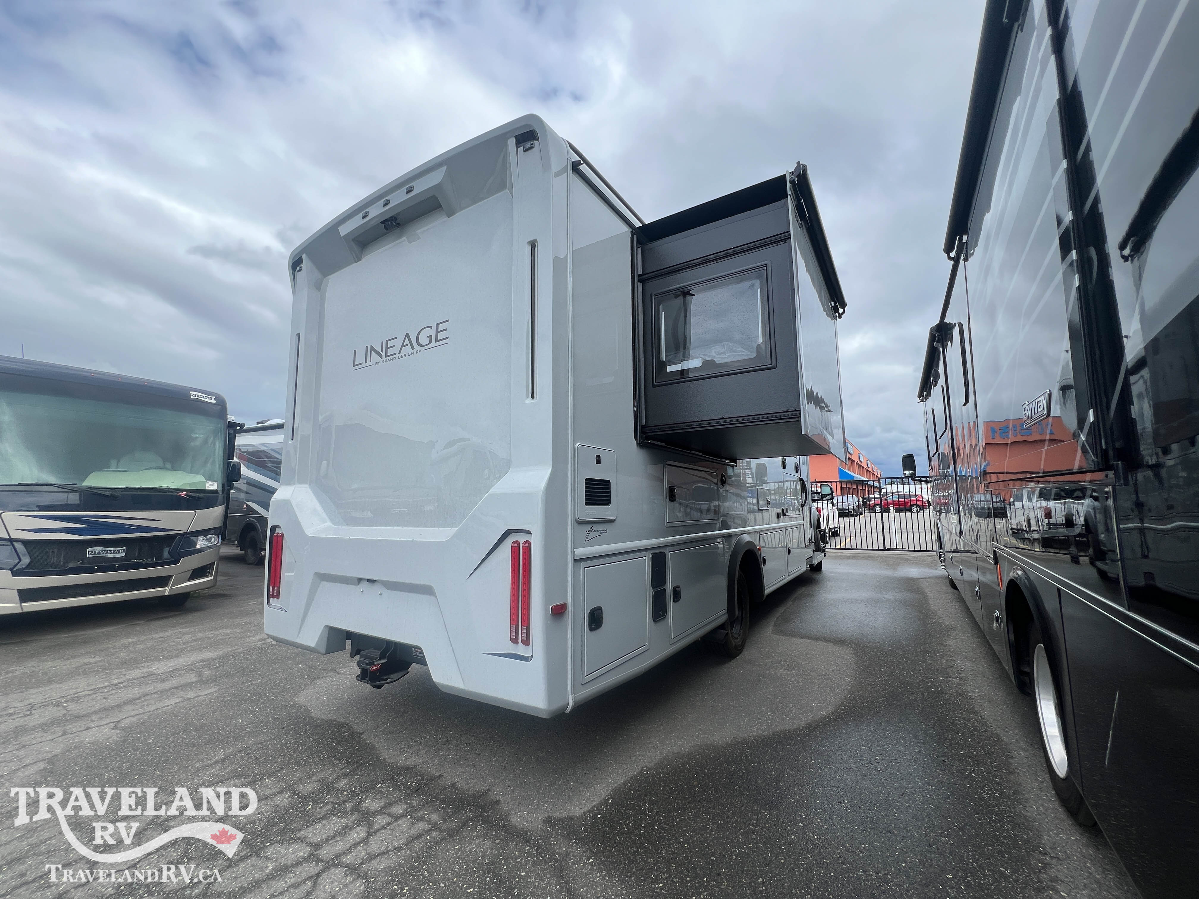 2027 Grand Design Lineage Series F 31ZW - Image 6