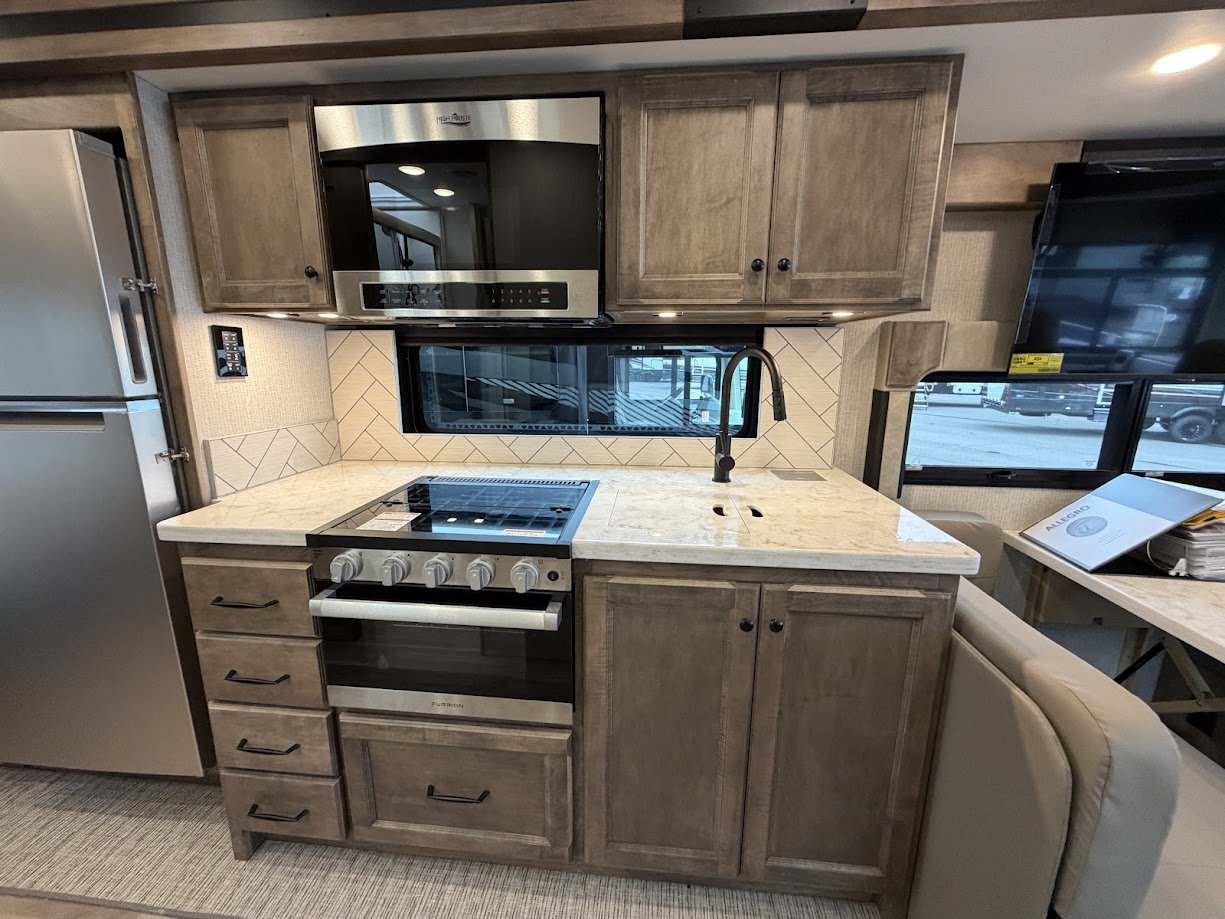 2026 TIFFIN ALLEGRO 29 NA - Image 27