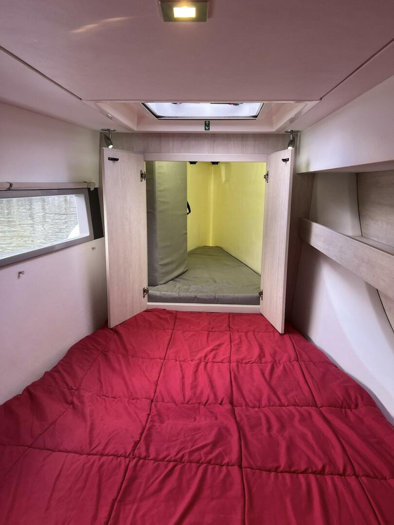 2018 Leopard 43 Powercat - Image 32