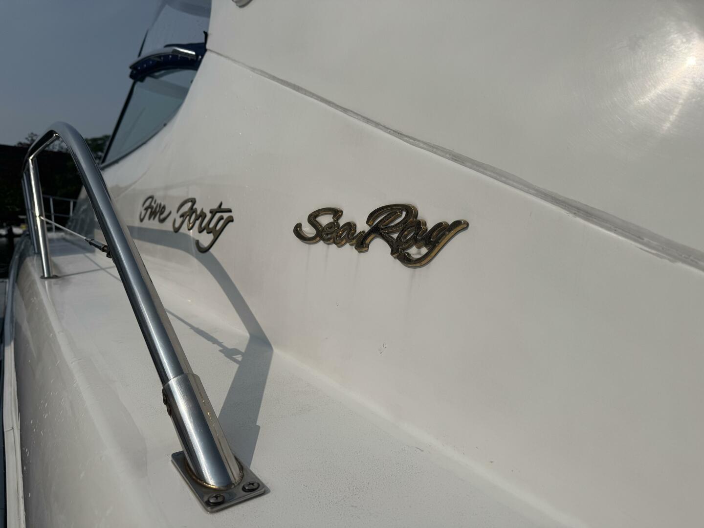 2001 Sea Ray 540 Sundancer - Image 7