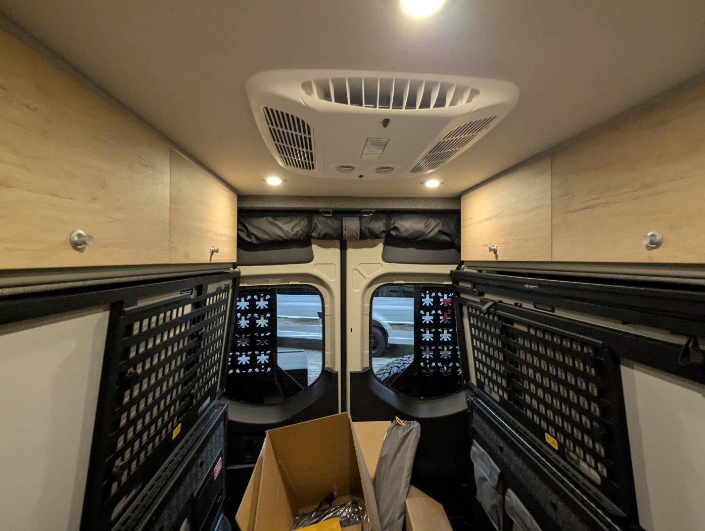 2025 Storyteller Overland Beast Mode XO - Image 22