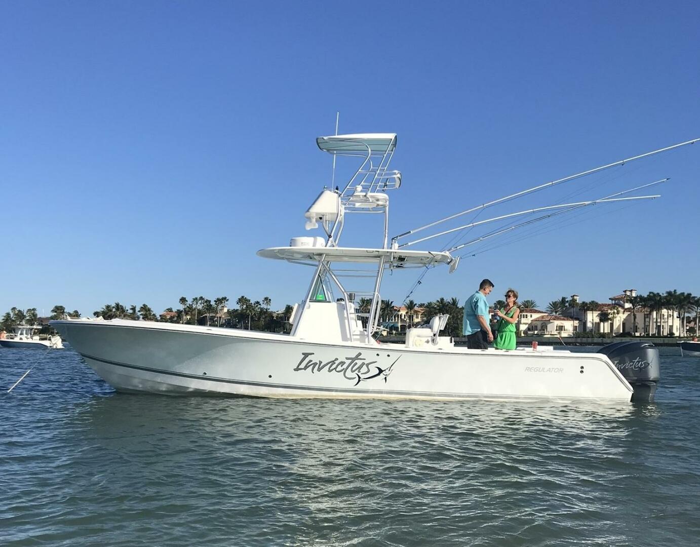 2006 Regulator 32 Center Console - Image 1
