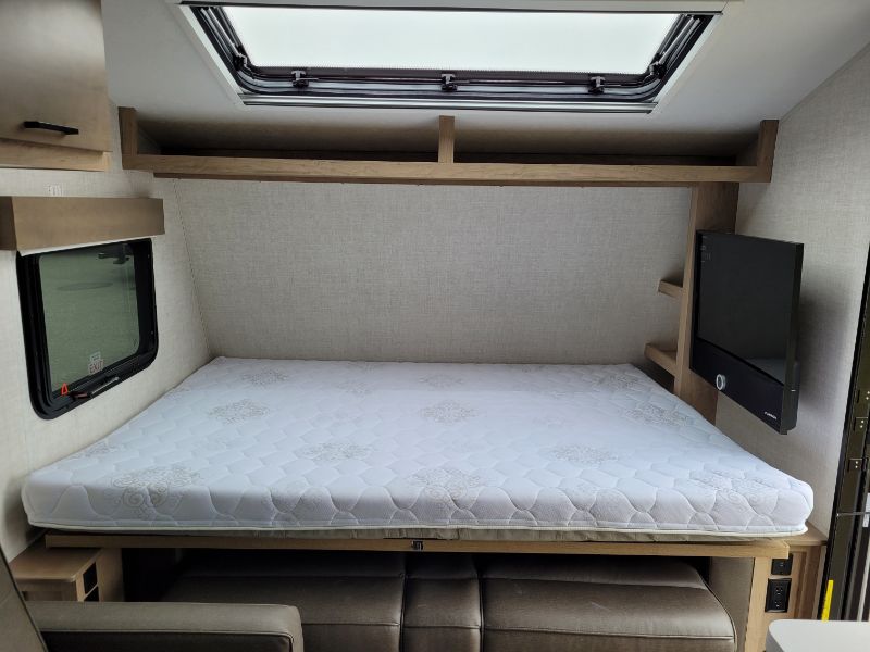 2022 Ember RV Overland 170MBH - Image 15