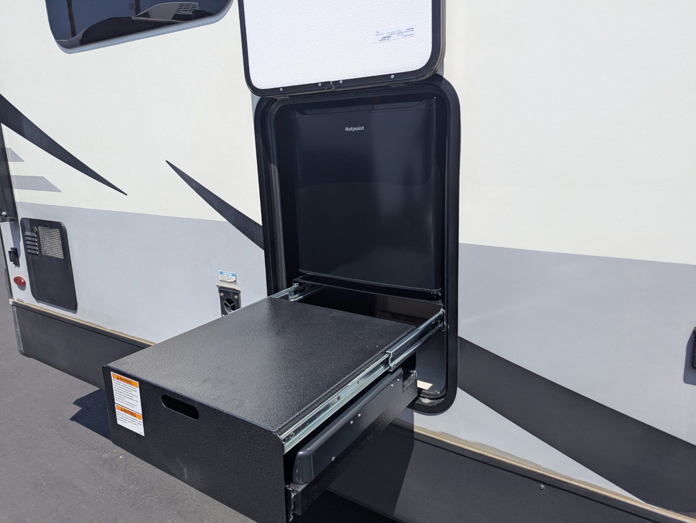 2021 Forest River Rockwood Ultra Lite 2902SW - Image 12