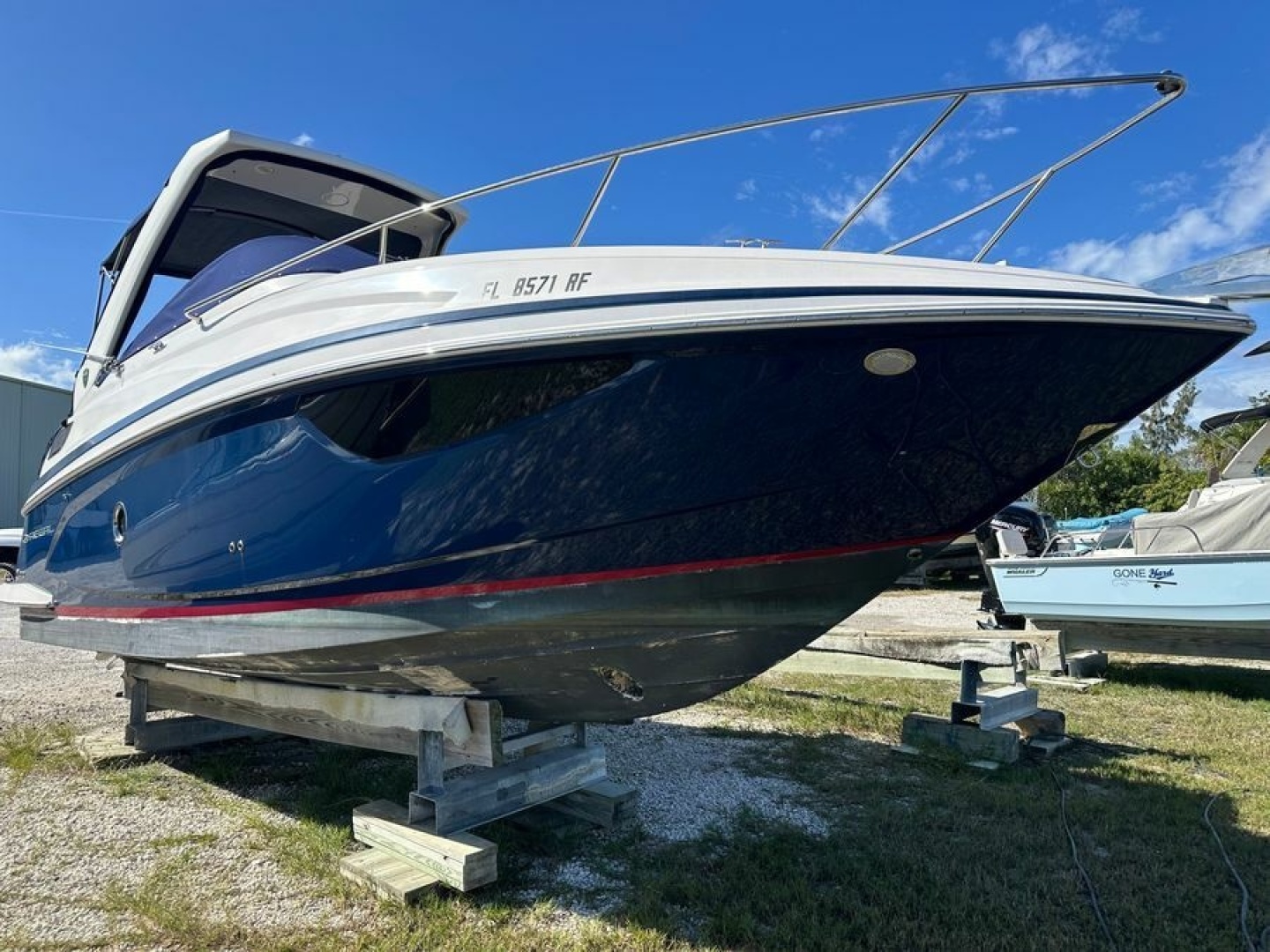 2017 Regal 28 Express - Image 7