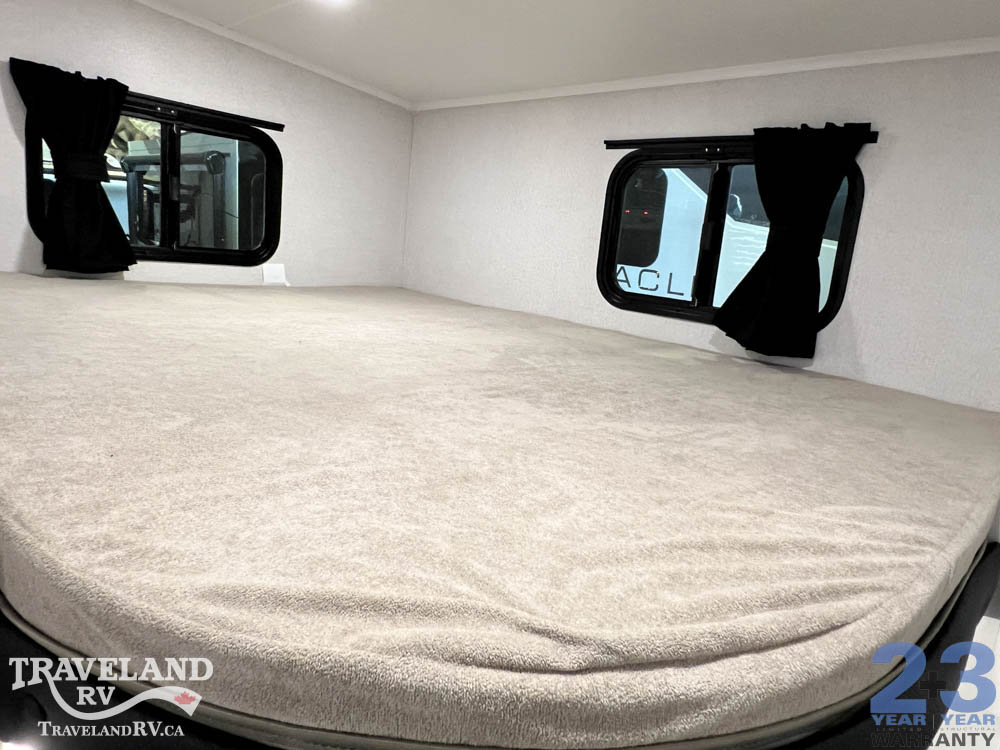 2027 Jayco Eagle SLE 28BHU - Image 16