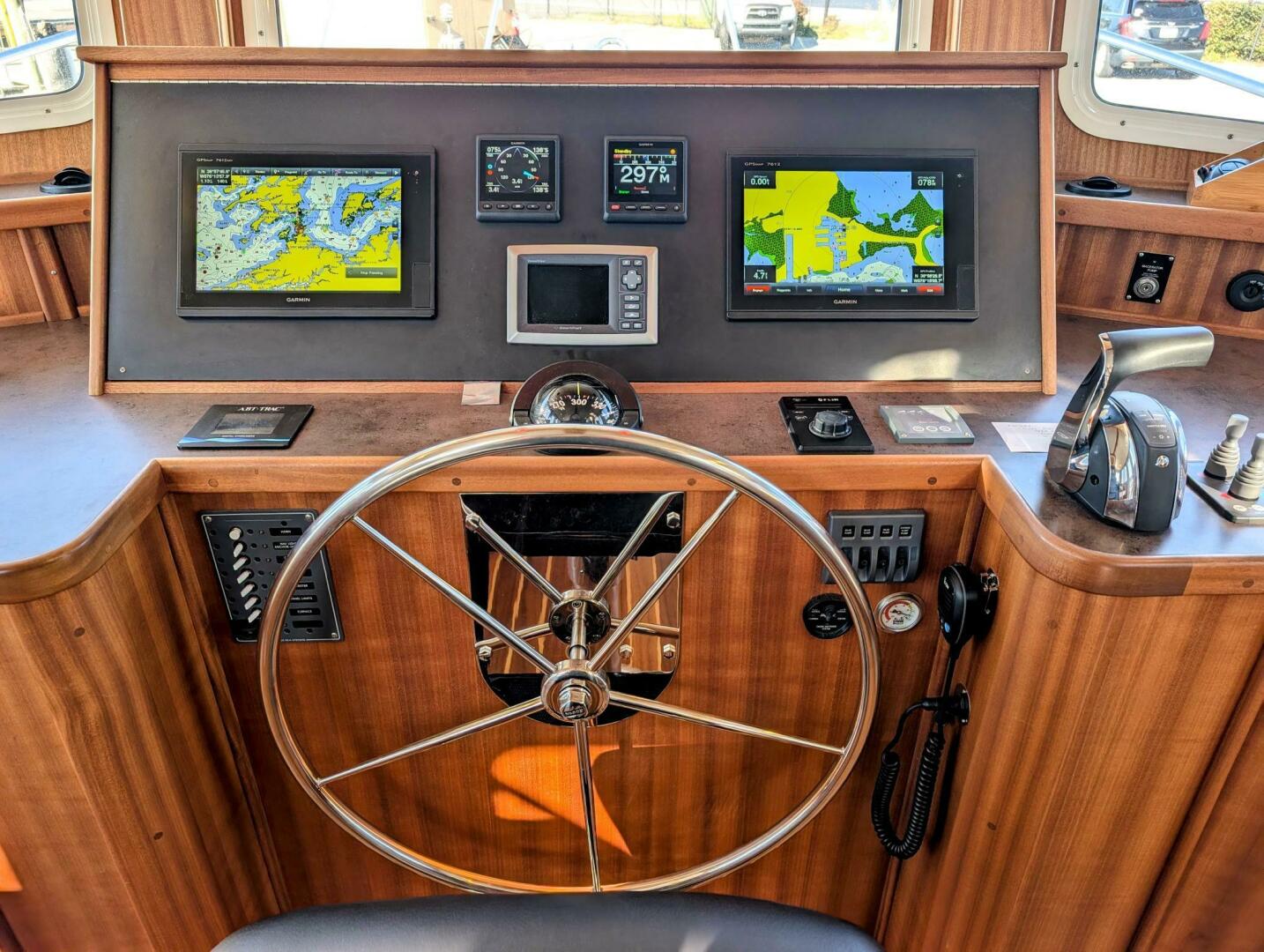2015 American Tug - Image 18