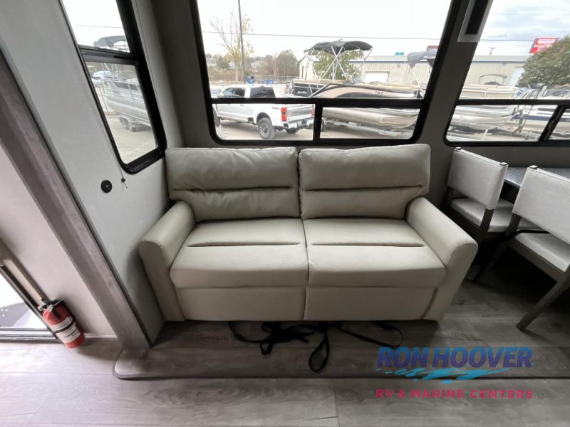 2026 COACHMEN CATALINA 44CONDO - Image 11