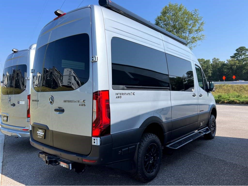 2026 AIRSTREAM INTERSTATE 19X - Image 4
