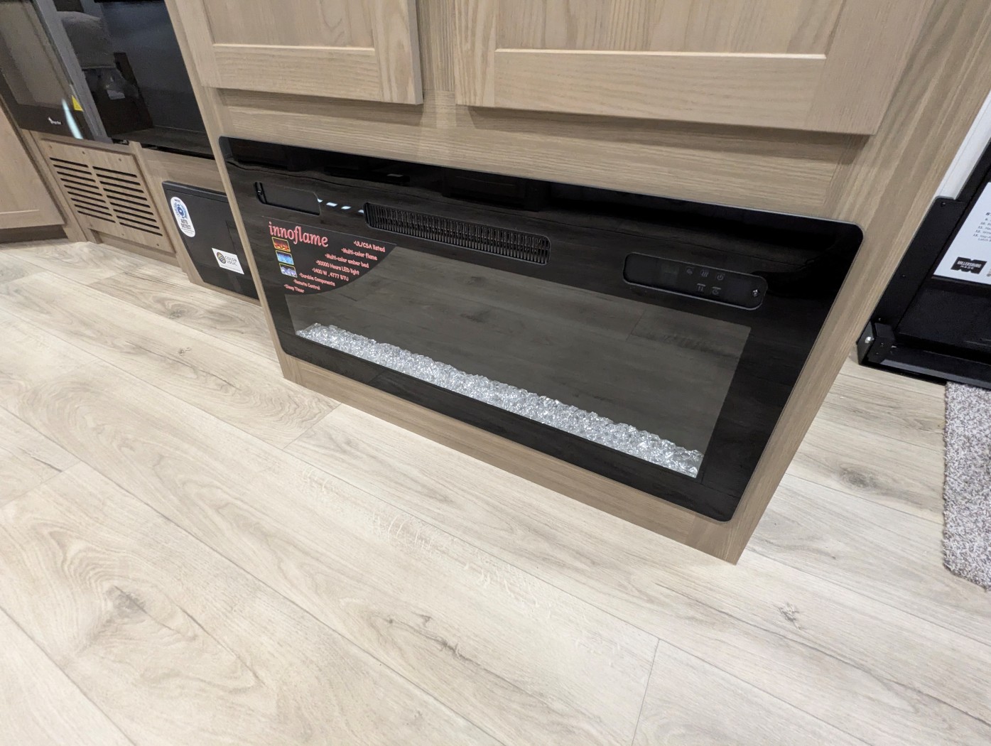 2027 Forest River Rockwood Ultra Lite 2706BH - Image 18