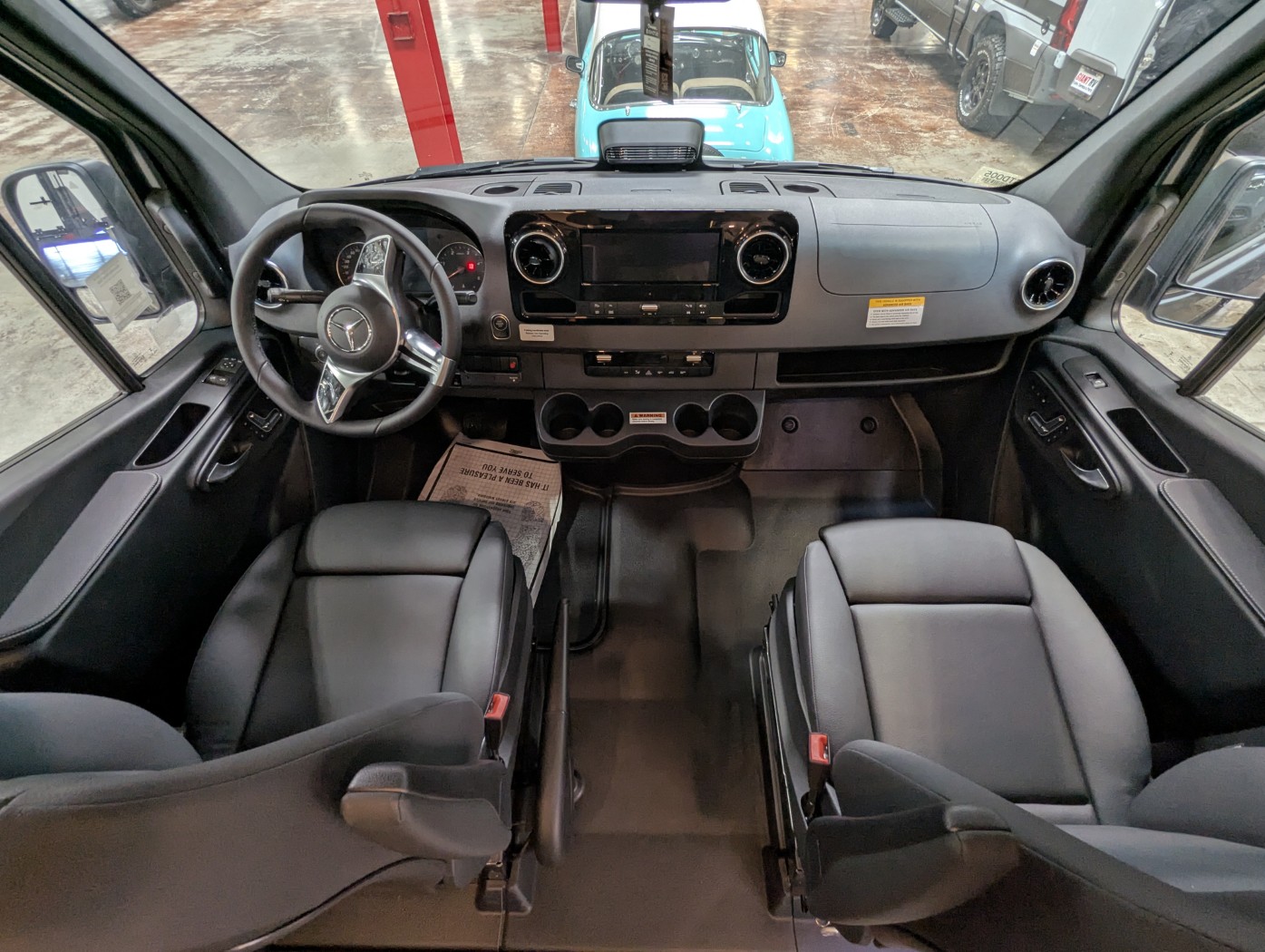 2027 Storyteller Overland Dark Mode OG - Image 14