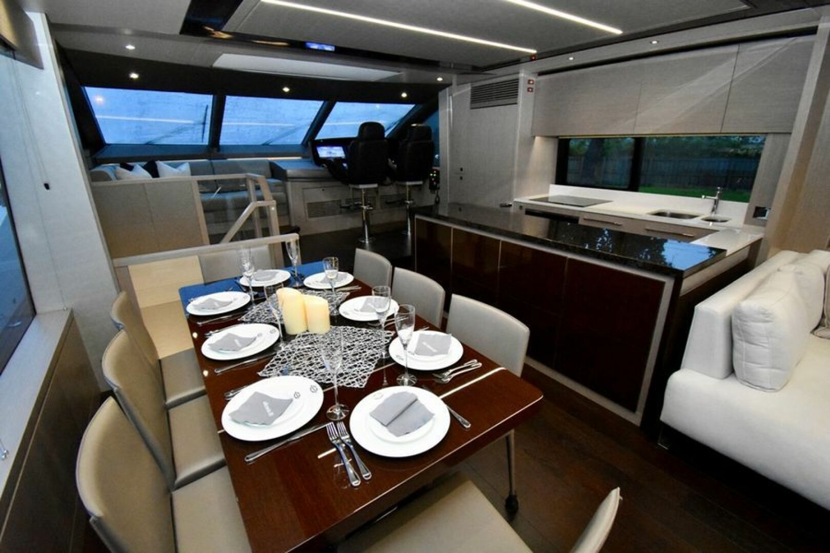 2018 Sunseeker Yacht - Image 5