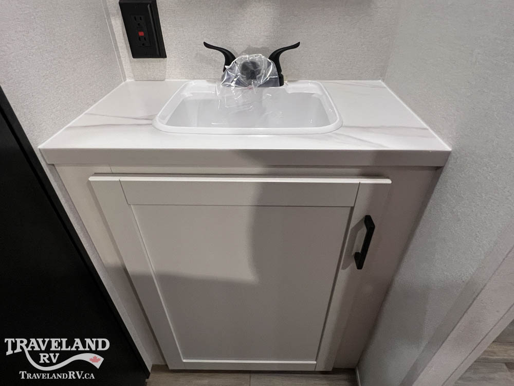 2027 Highland Ridge Open Range Colt 26DBS - Image 32