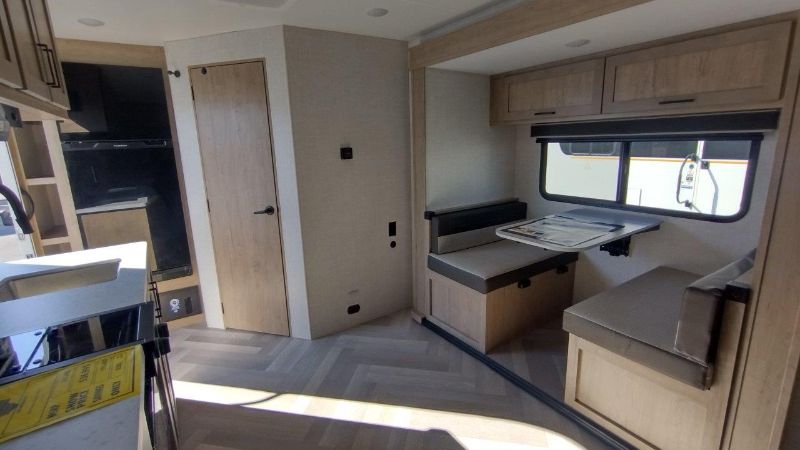 2026 Ember RV E-Series 18FBE - Image 12