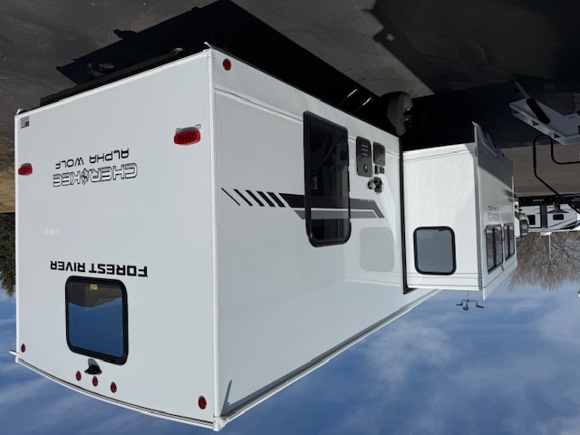 2026 CHEROKEE ALPHA WOLF 29TB - Image 4