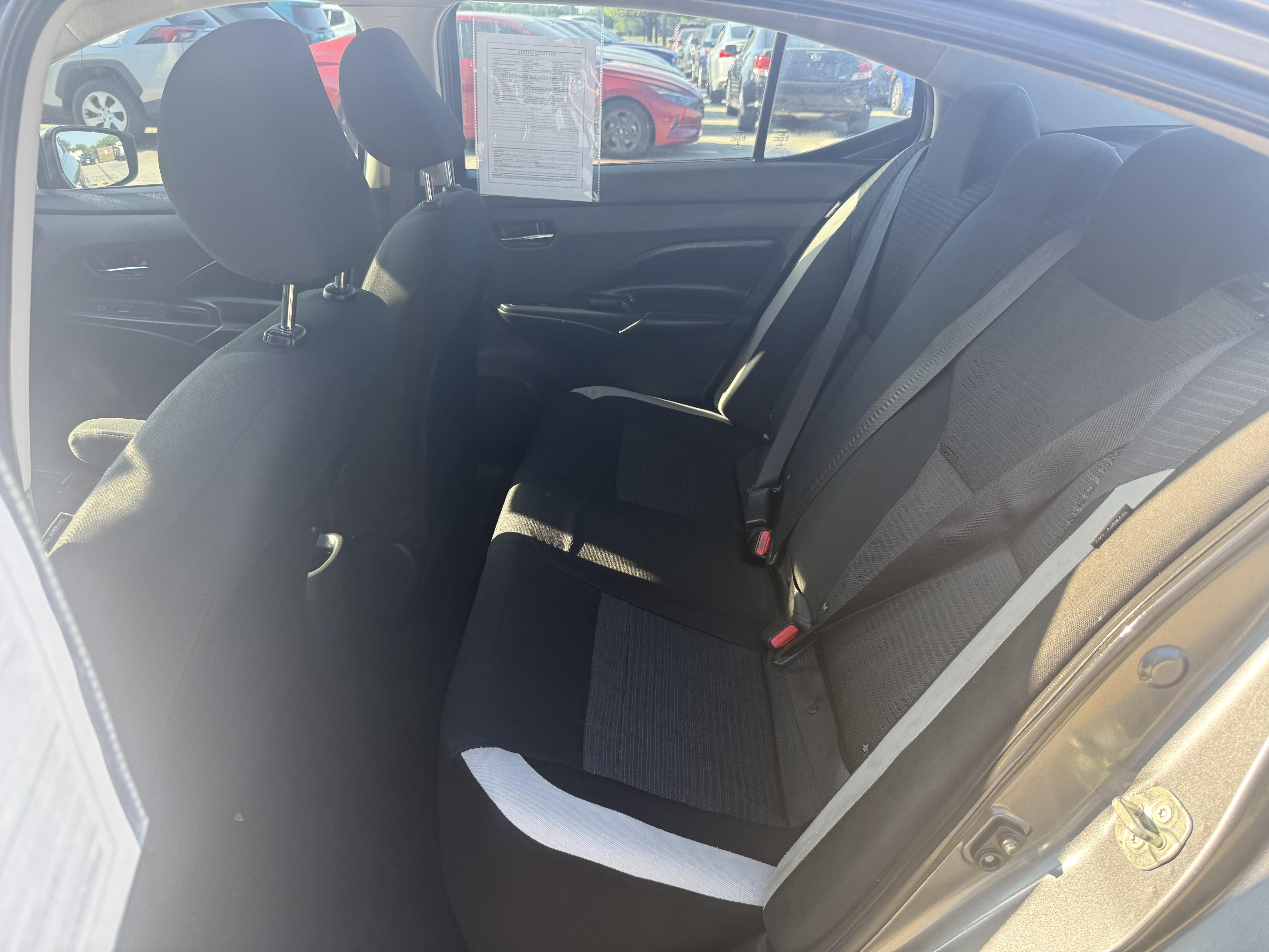 2020 Nissan VERSA Sedan 4D SV I4 - Image 8