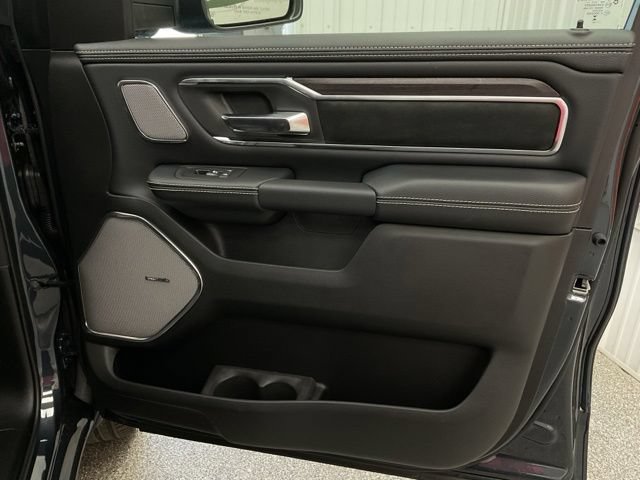 2026 Ram 1500 Laramie 4x4 Crew Cab 5'7" Box - Image 32