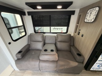 2027 JAYCO EAGLE 265FKDS - Image 31