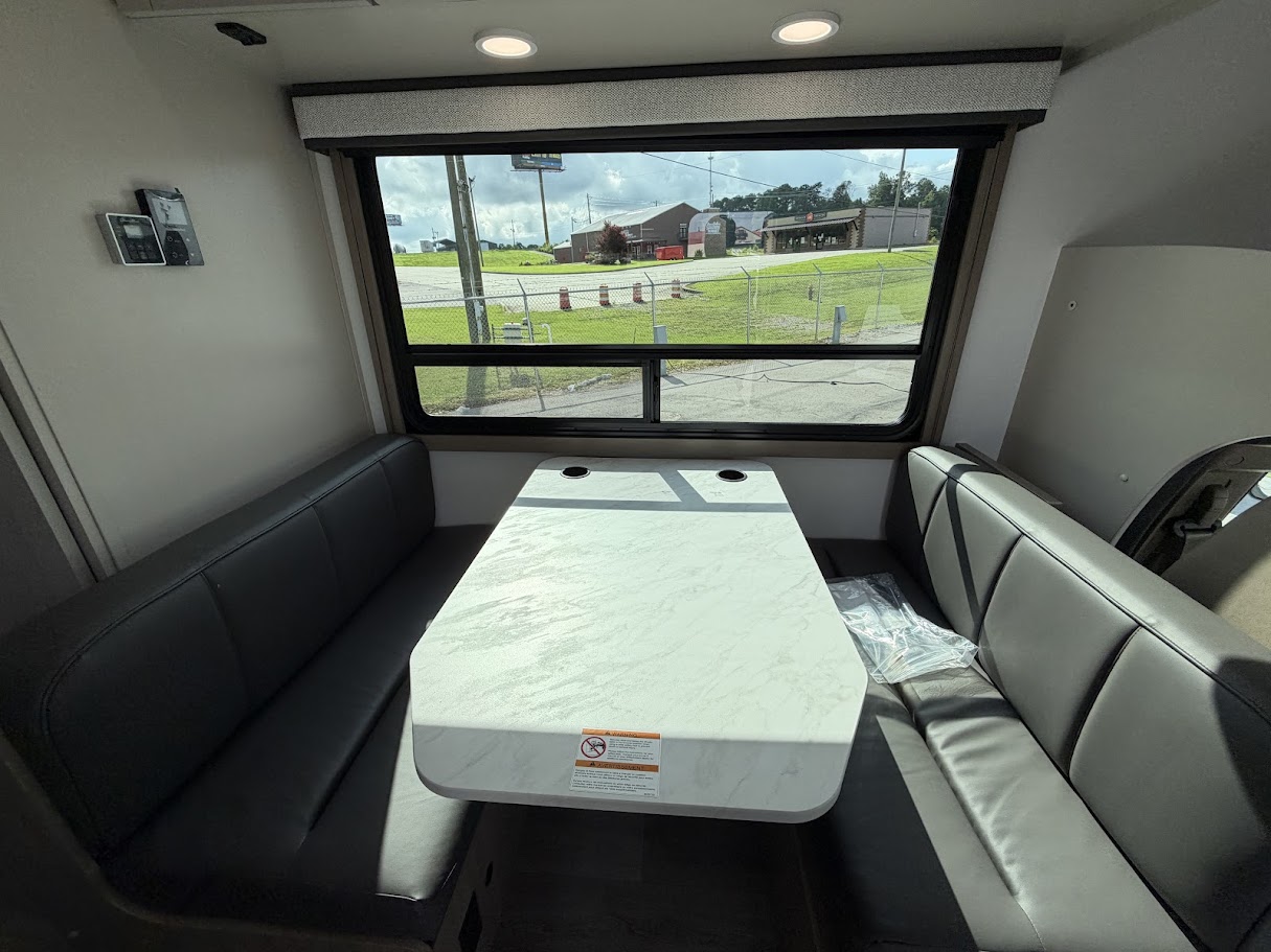 2027 JAYCO REDHAWK SE 22C - Image 15