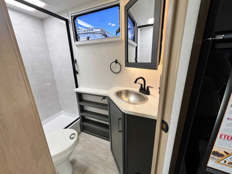 2026 Ember RV Overland Series 240TKR - Image 12
