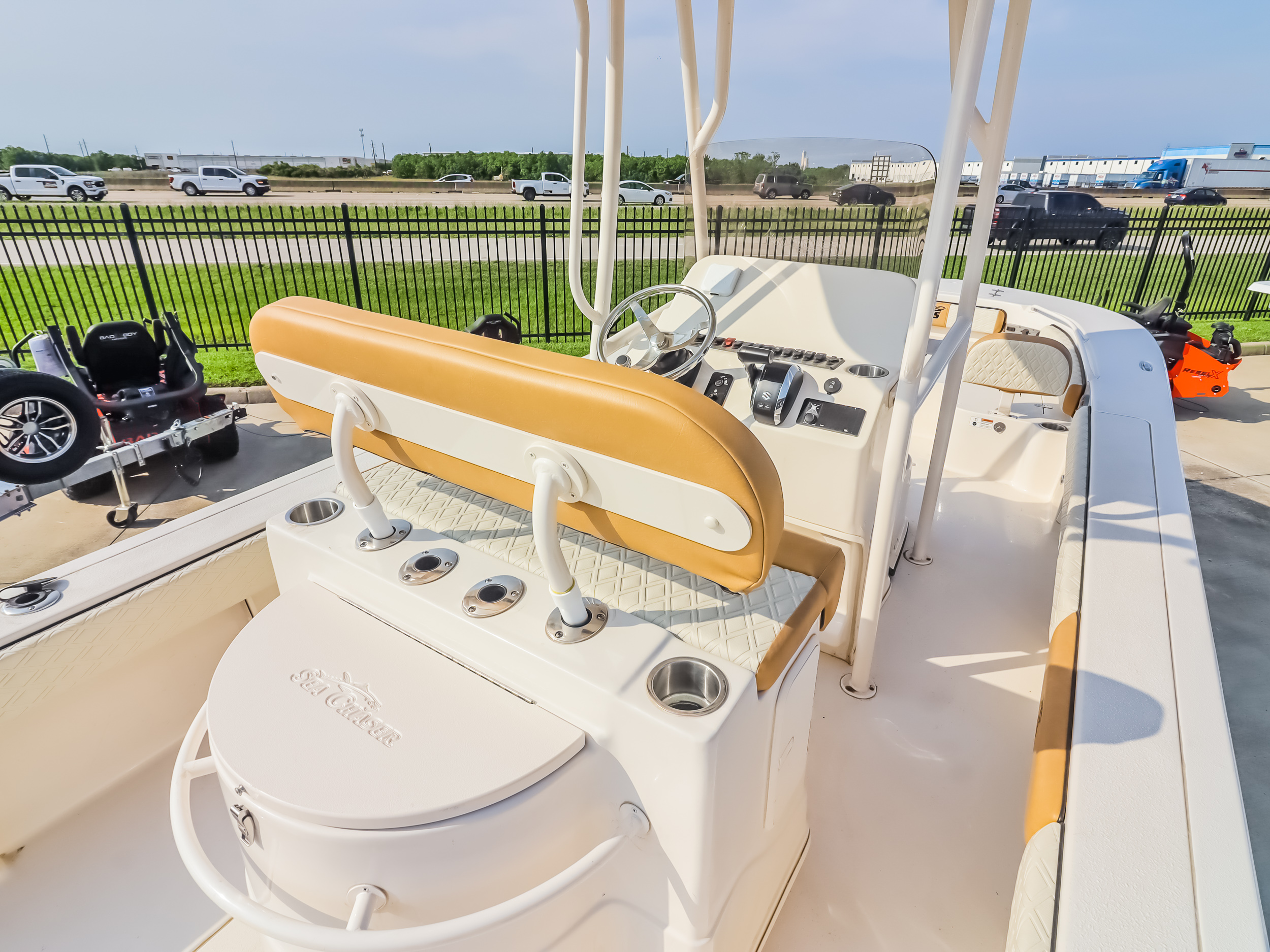 2026 Carolina Skiff 26 Ultra Elite - Image 10