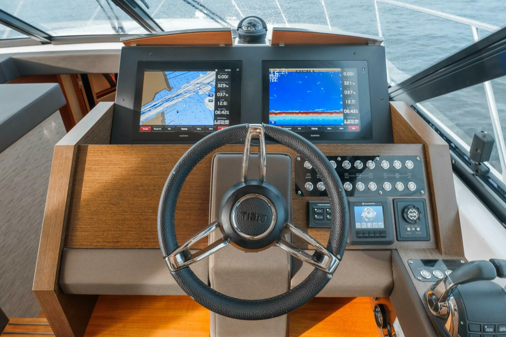 2017 Tiara Yachts C53 Coupe - Image 35