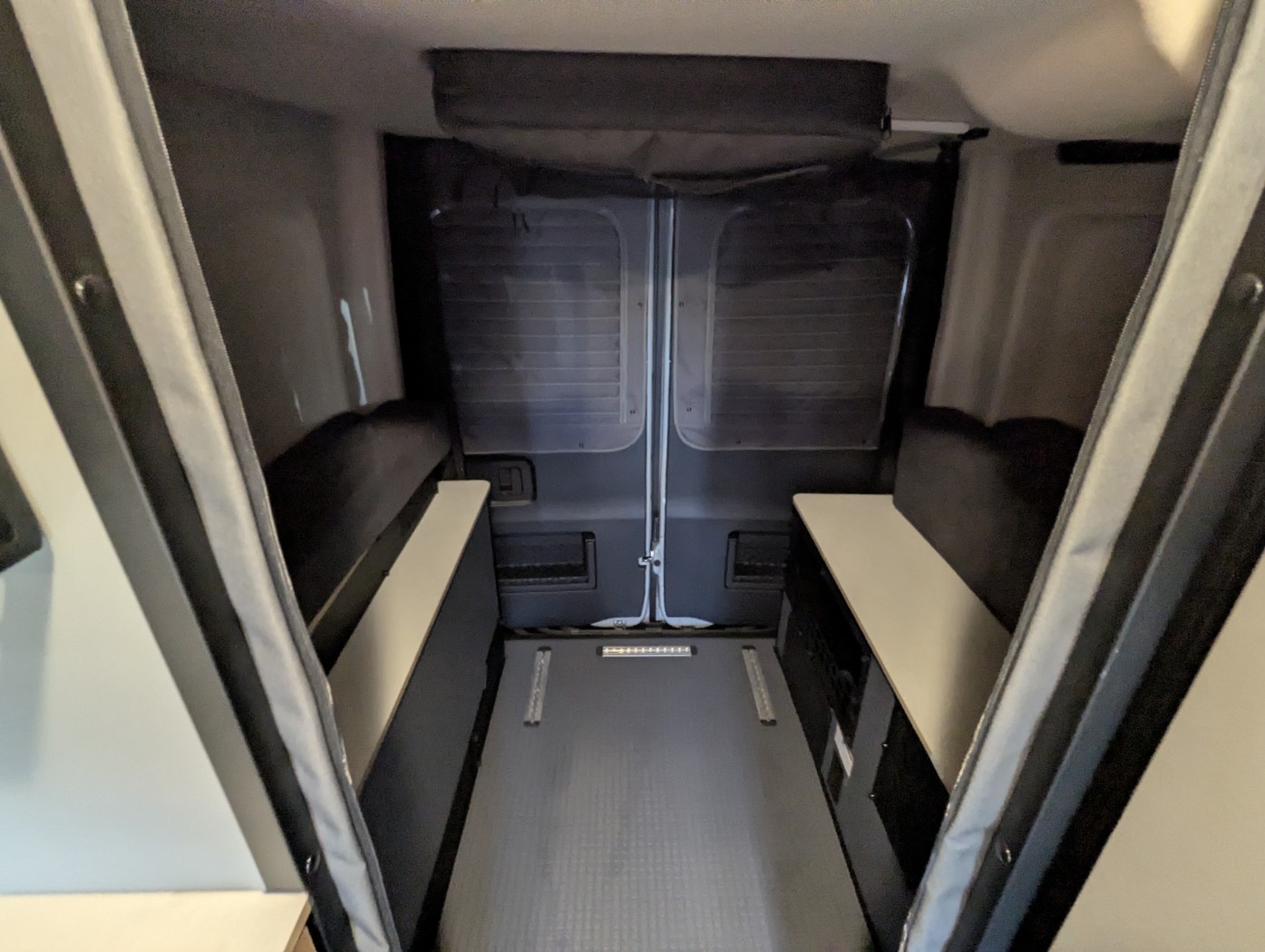 2027 Winnebago Revel 44EC - Image 20