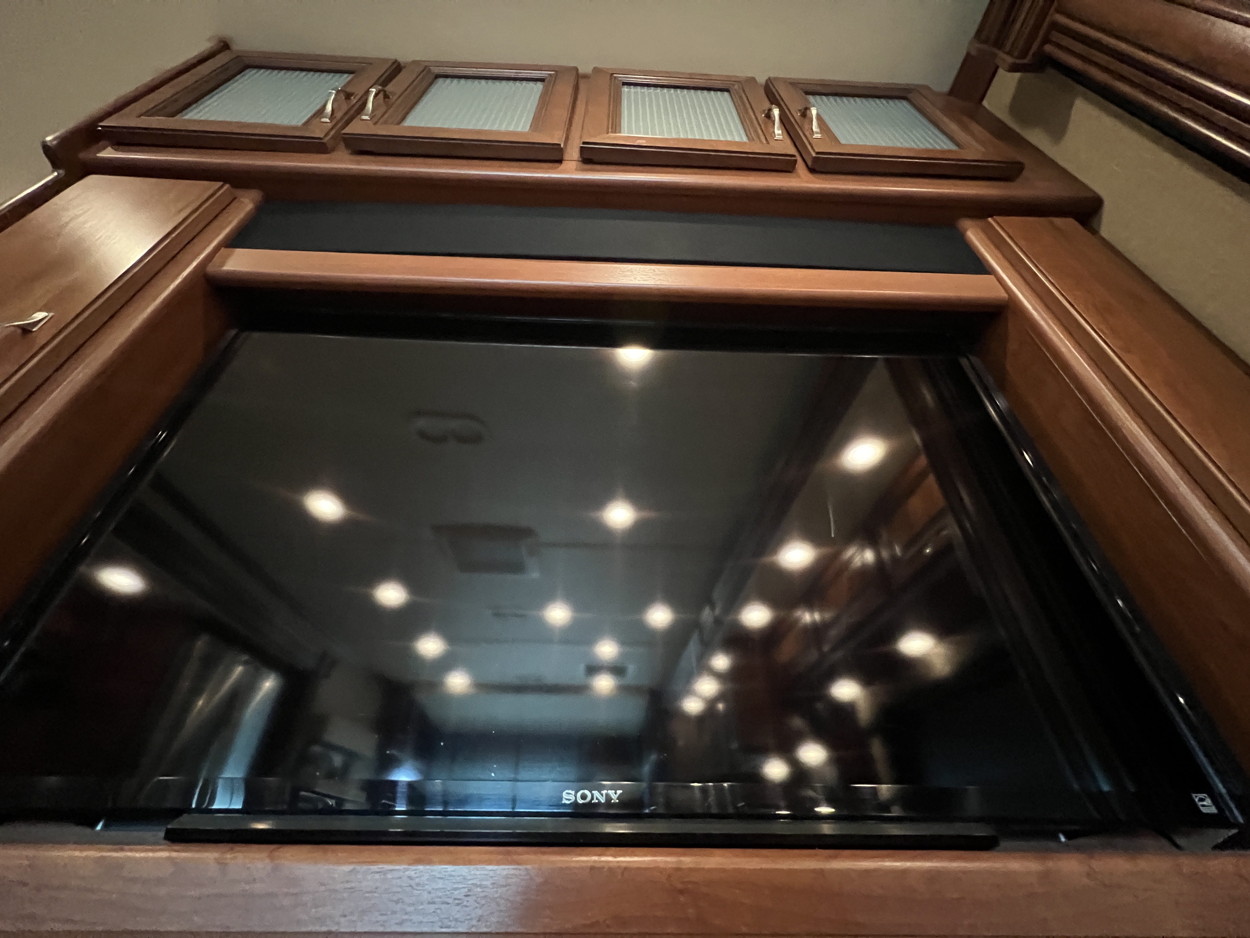 2015 Holiday Rambler Ambassador 38FST - Image 17