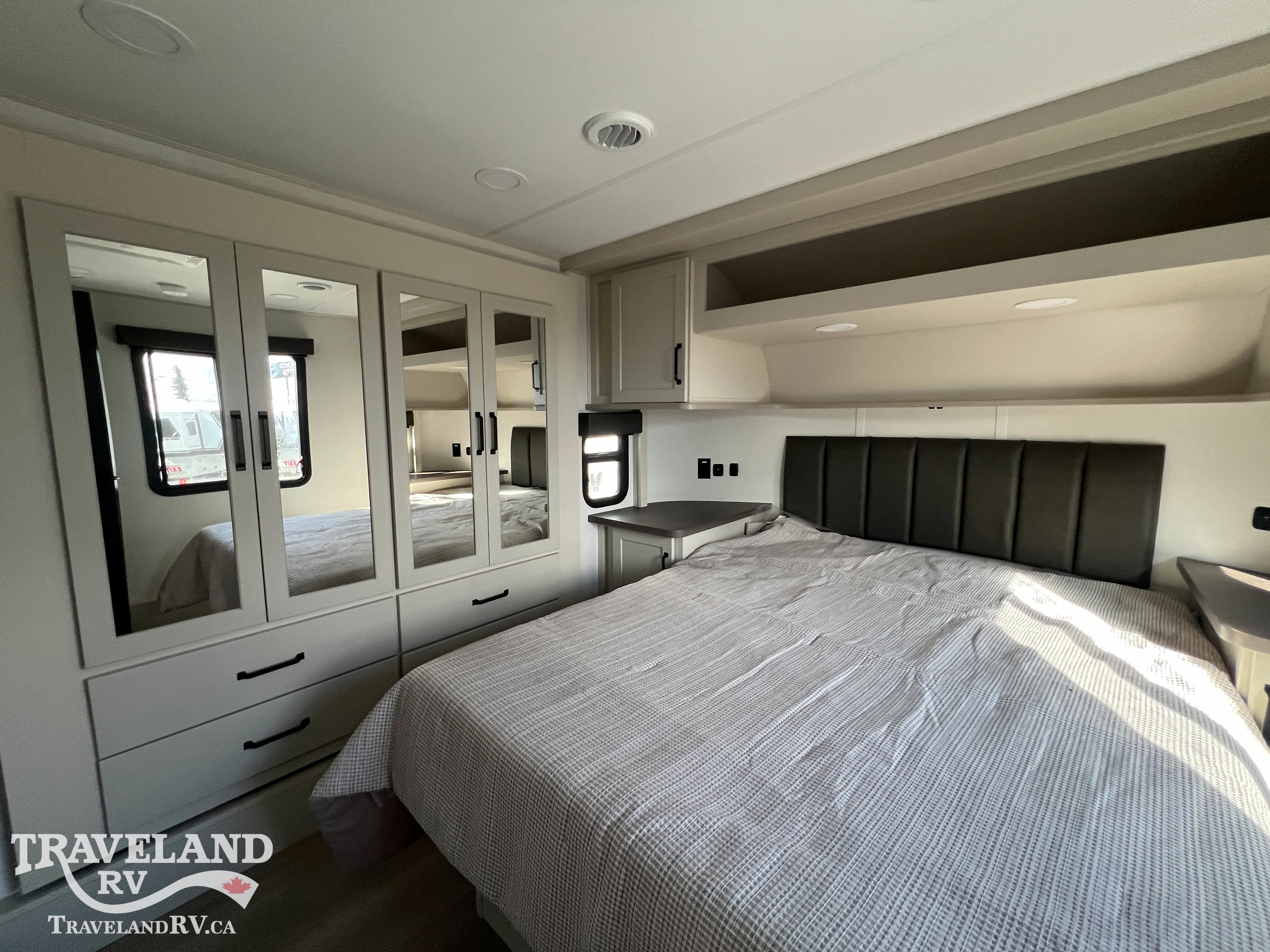2026 Grand Design Momentum G-Class Fifth Wheel 394G - Image 22