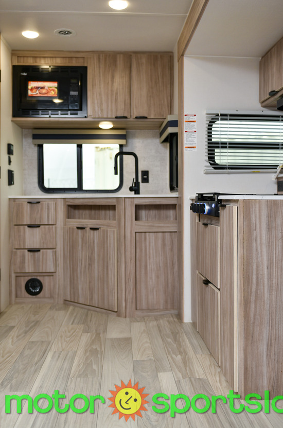 2024 Winnebago Access 25ML - Image 22