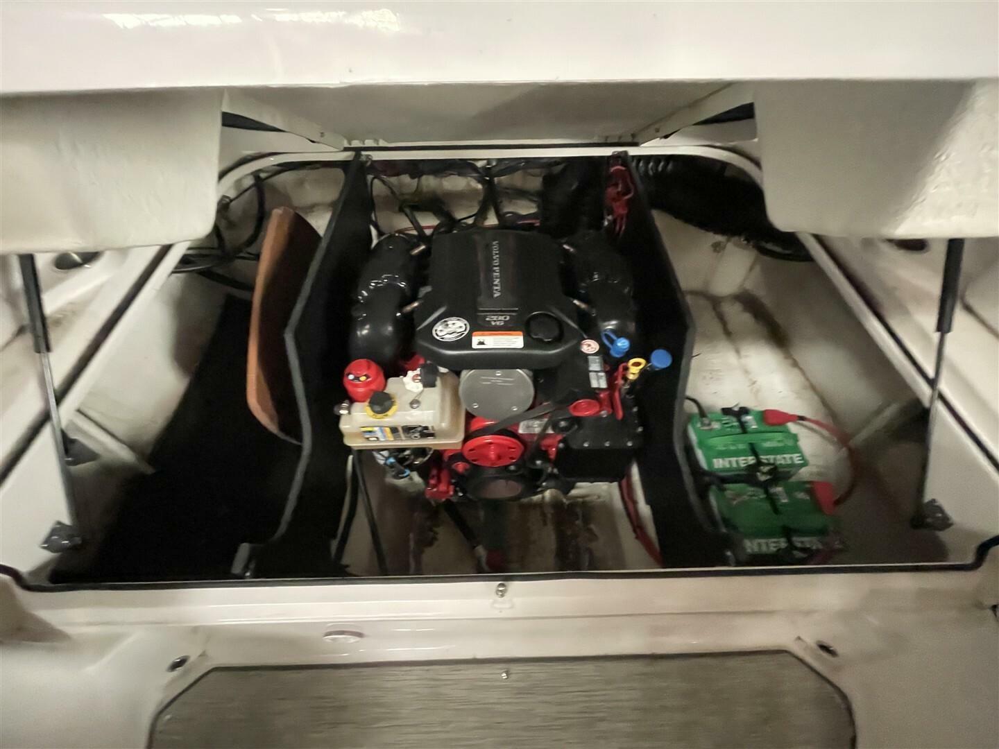 2019 Regal 2300 Base - Image 15