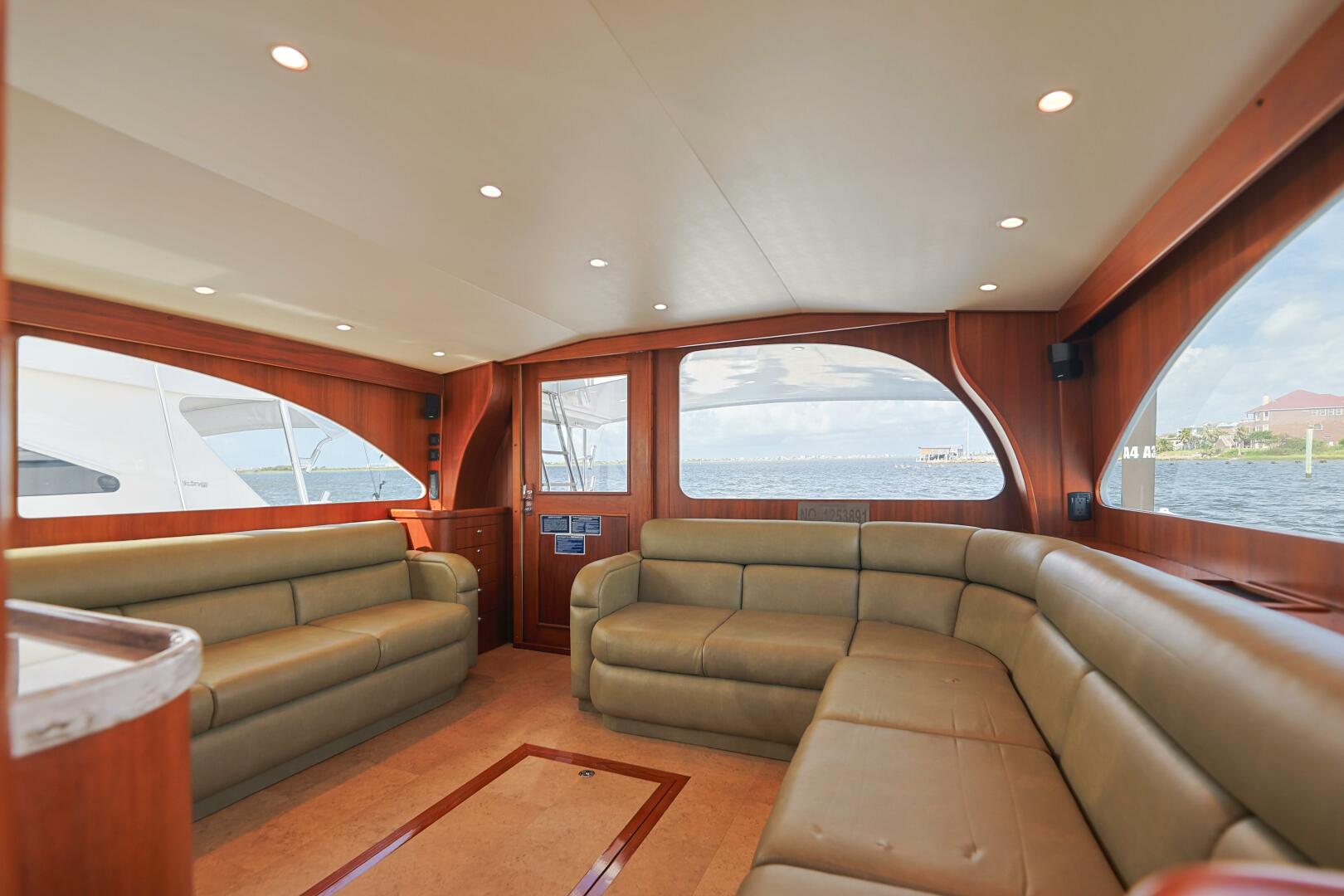 2014 Blackwell 62 Convertible - Image 5