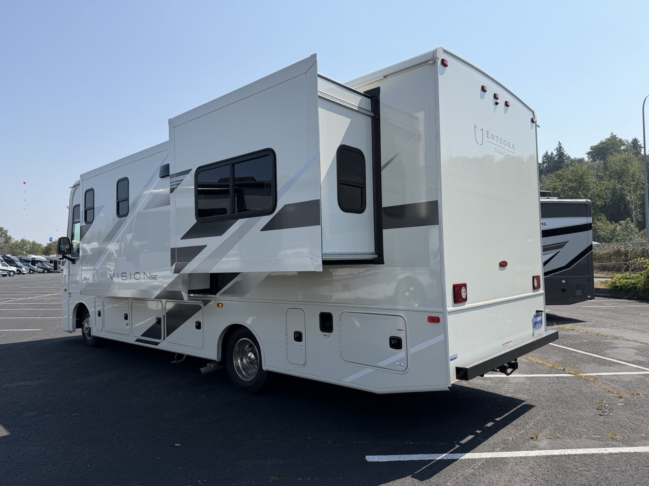 2026 Entegra Coach Vision SE 27ASE - Image 2