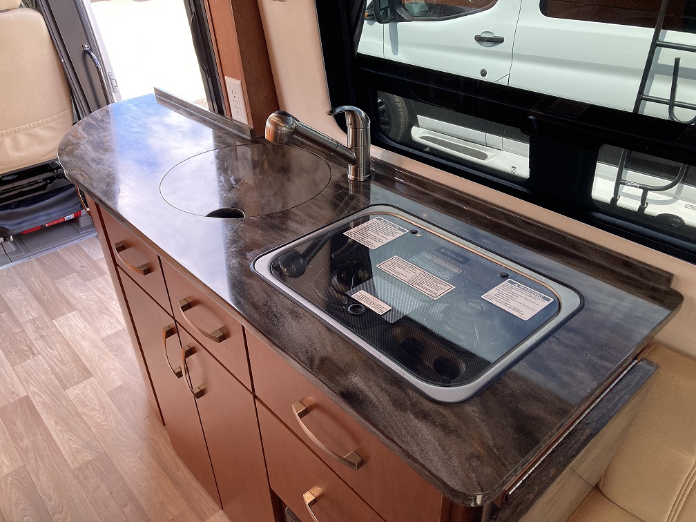2014 Leisure Travel Free Spirit FS22 - Image 19