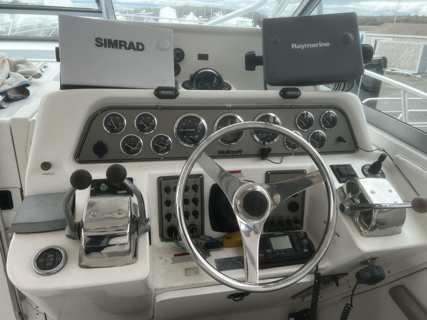2000 Wellcraft Coastal - Image 11