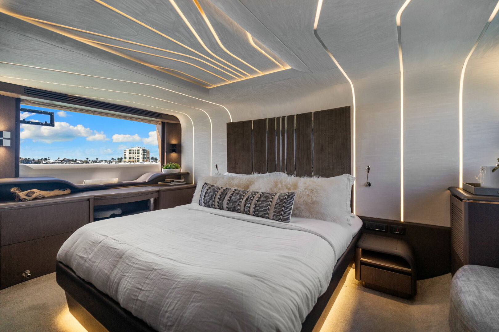 2020 Galeon 680 FLYBRIDGE - Image 35