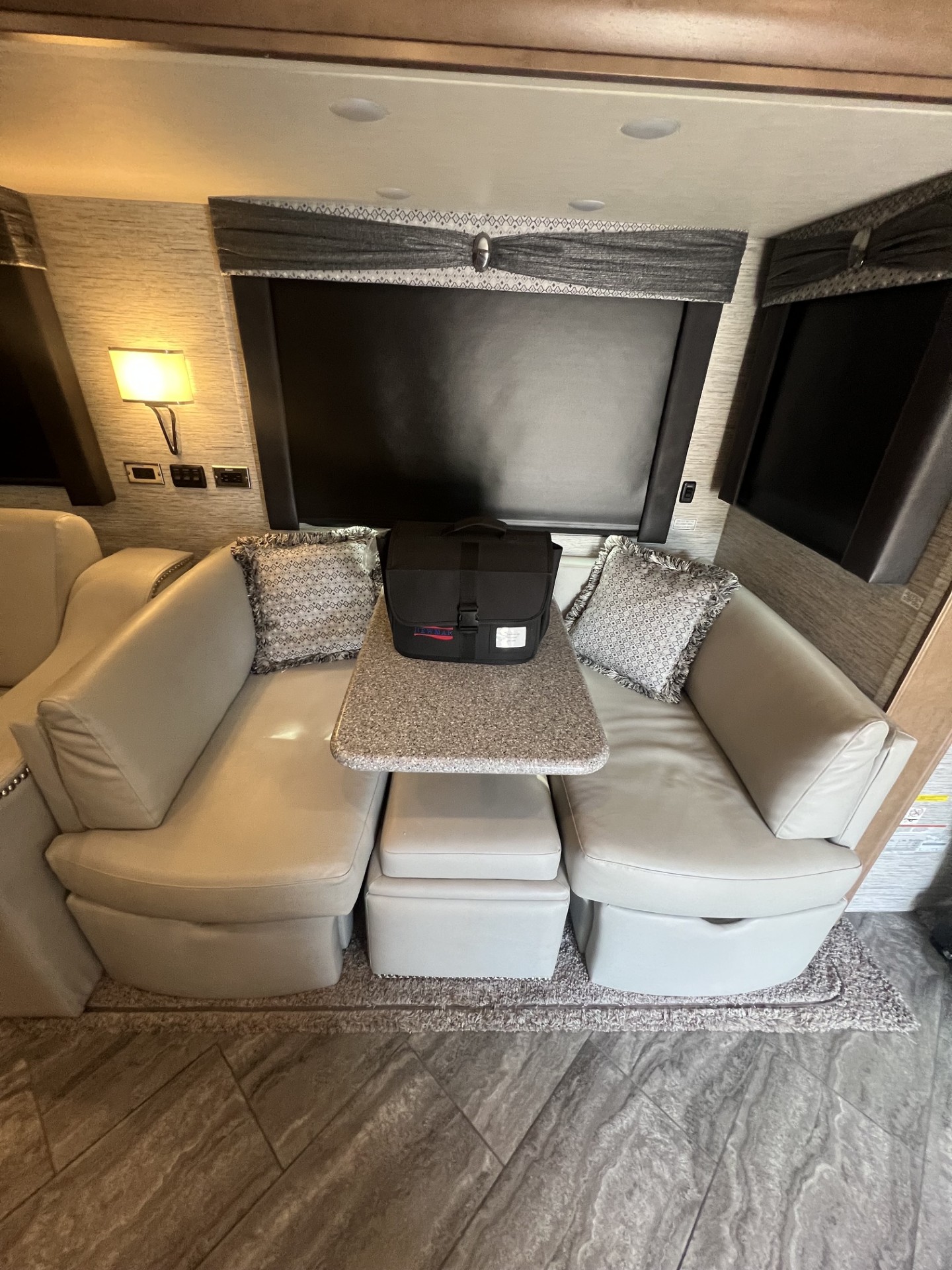 2020 NEWMAR BAYSTAR 3609 - Image 16