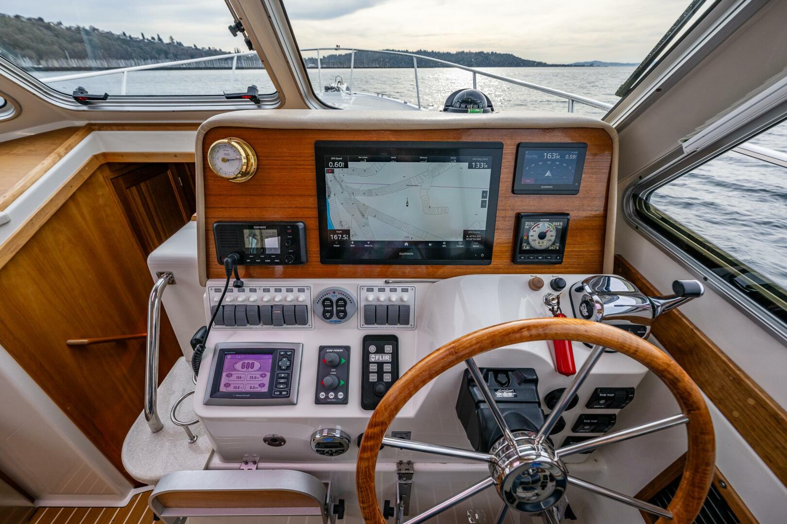 2010 Back Cove 37 - Image 35