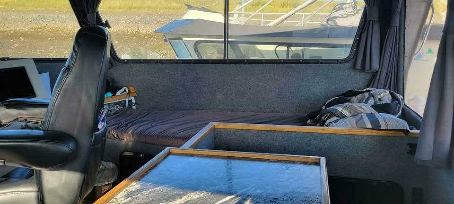 2022 Custom Freestyle Marine 32 - Image 6