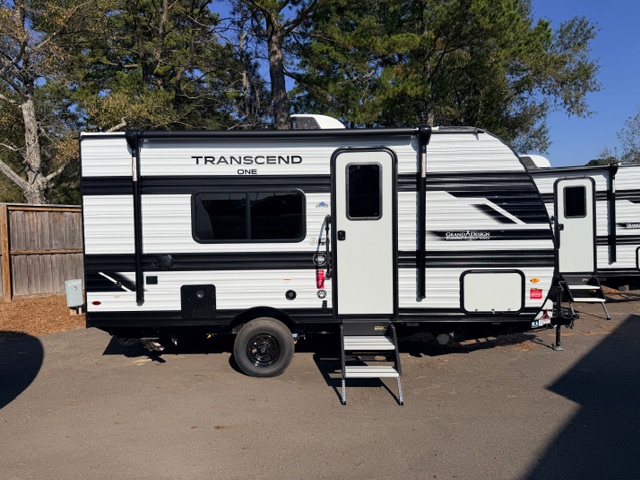 2026 Grand Design Transcend ONE 151RB - Image 8