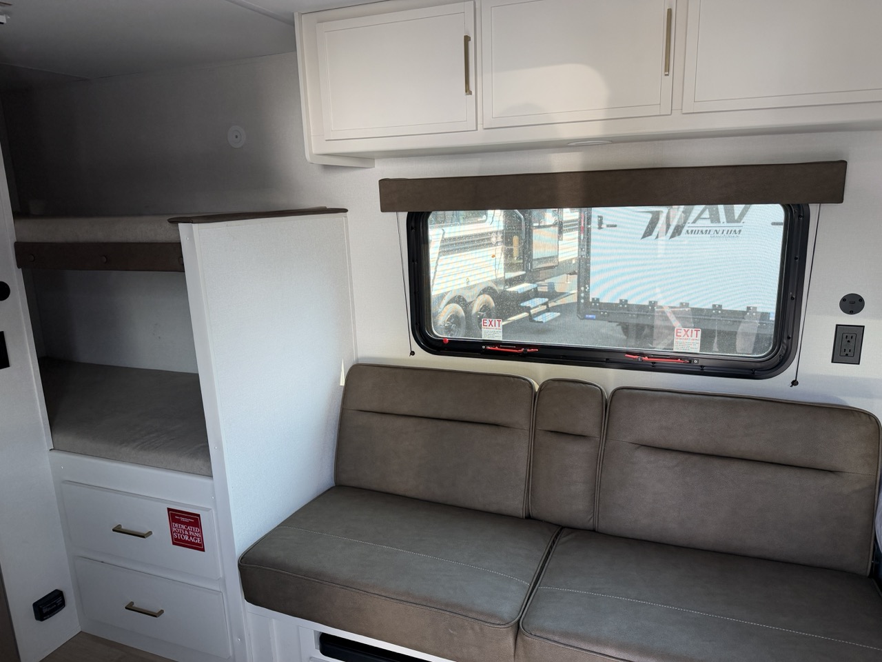 2026 Grand Design Transcend ONE 151BH - Image 4
