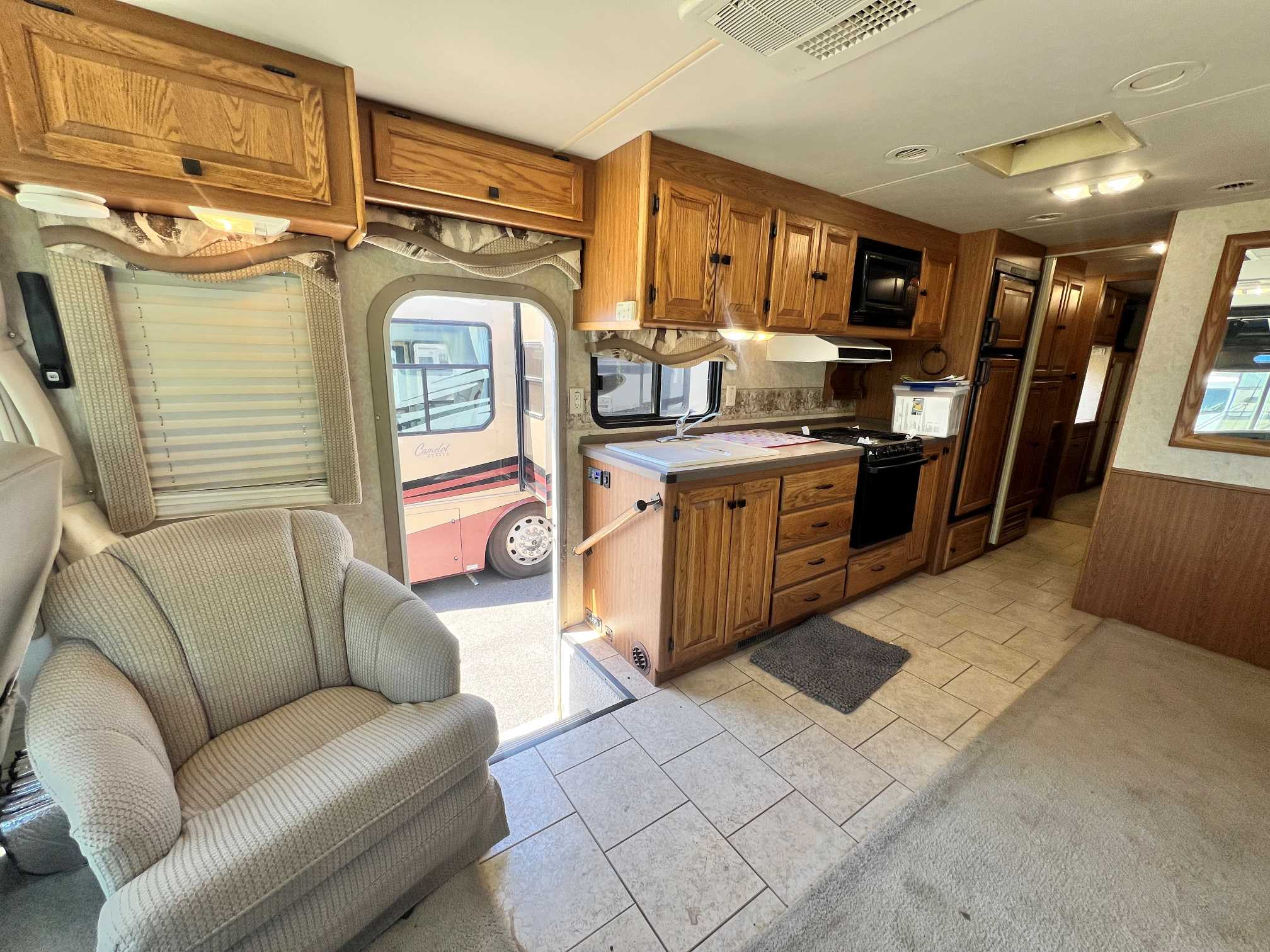 2005 Tiffin Allegro Bay 34XB - Image 10