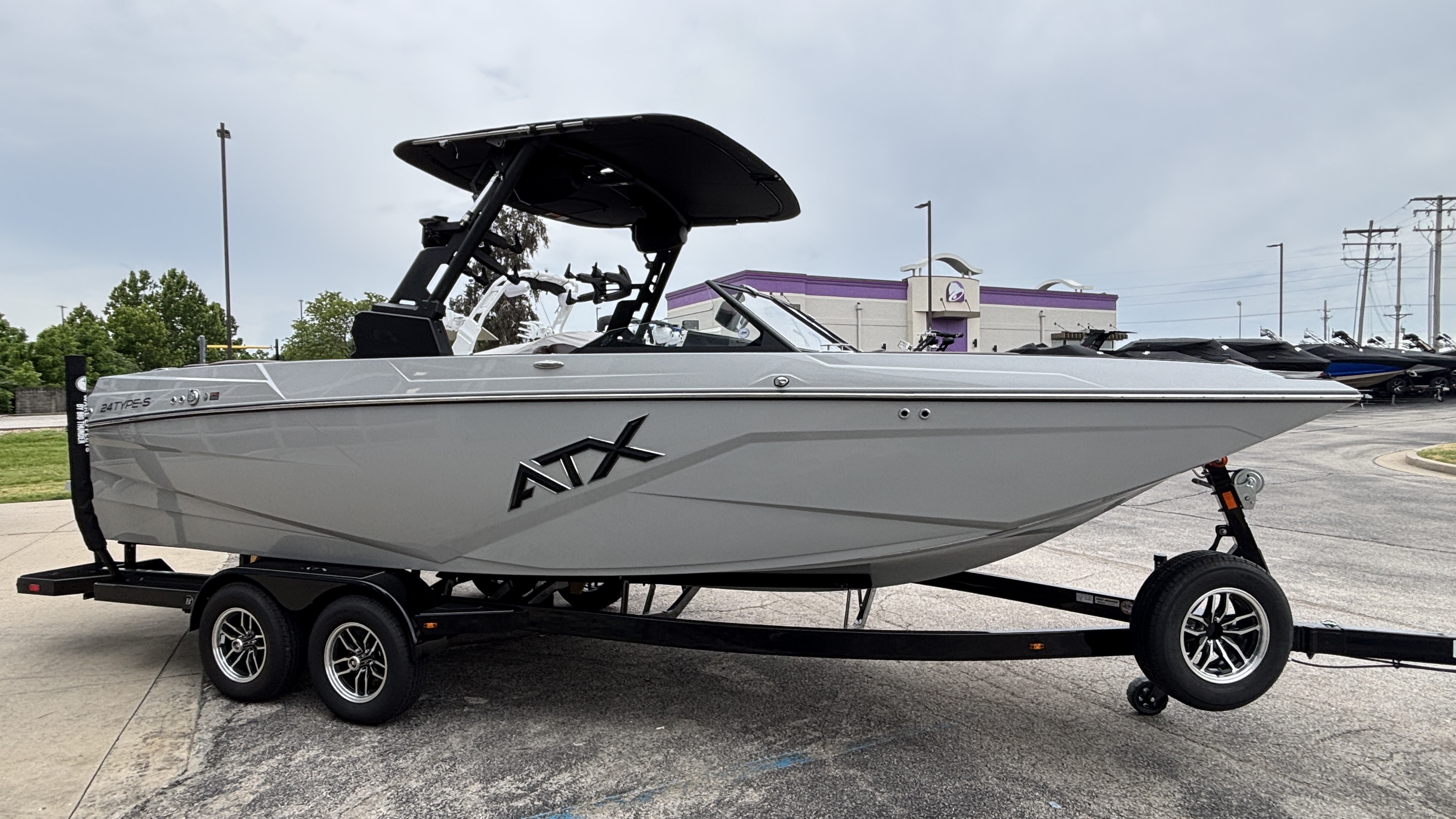 2026 ATX Surf Boats 24 Type-S - Image 4