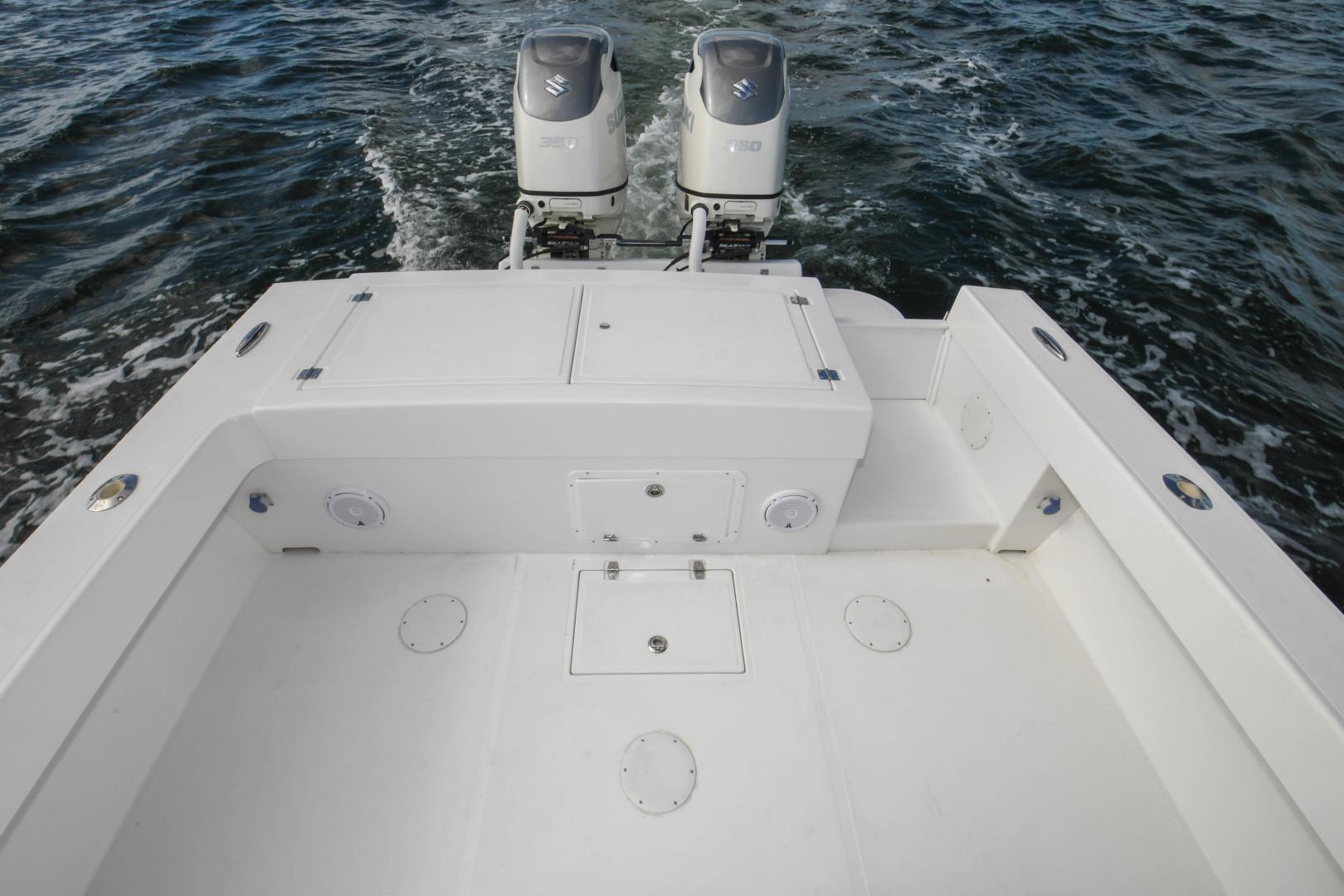 2019 Ocean Master 336 Center Console - Image 18